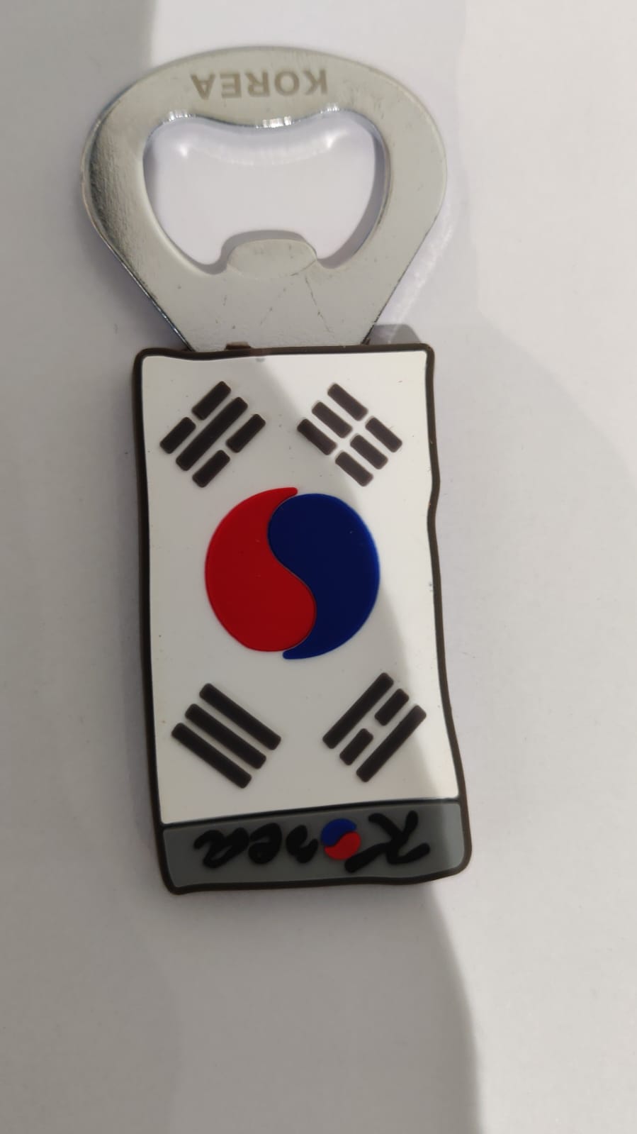 Korean Magnet Opener