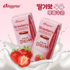 Binggrae Strawberry Milk 200ml