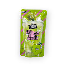 Cafe Real Shine Muscat Ade 230ml